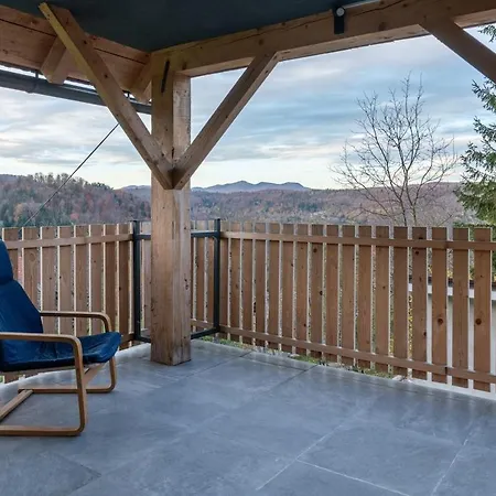 Evergreen Haven - Terrace & Bbq Апартаменты